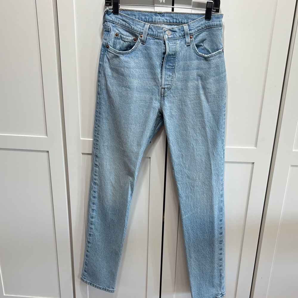 Levi’s 501 button fly jeans 99% cotton